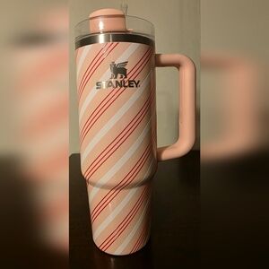 Stanley Tumbler - Strawberry Twist